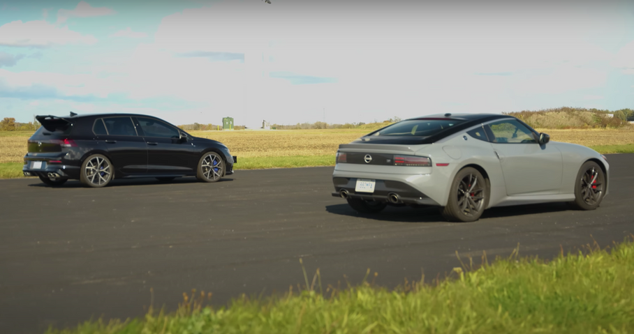 Nissan Z и Volkswagen Golf R сравнили в гонке по прямой
