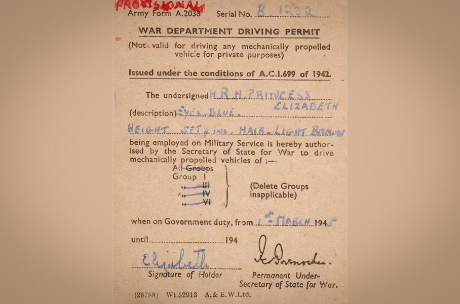 Водительское удостоверение Елизаветы II продадут на торгах