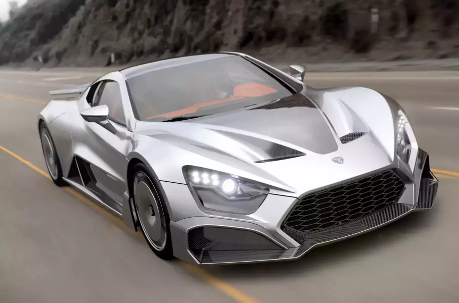 Возрождённое купе BMW 3.0 CSL, лимитированный гиперкар Zenvo TSR-GT и будущий Mercedes-Benz E-Class: главное за неделю