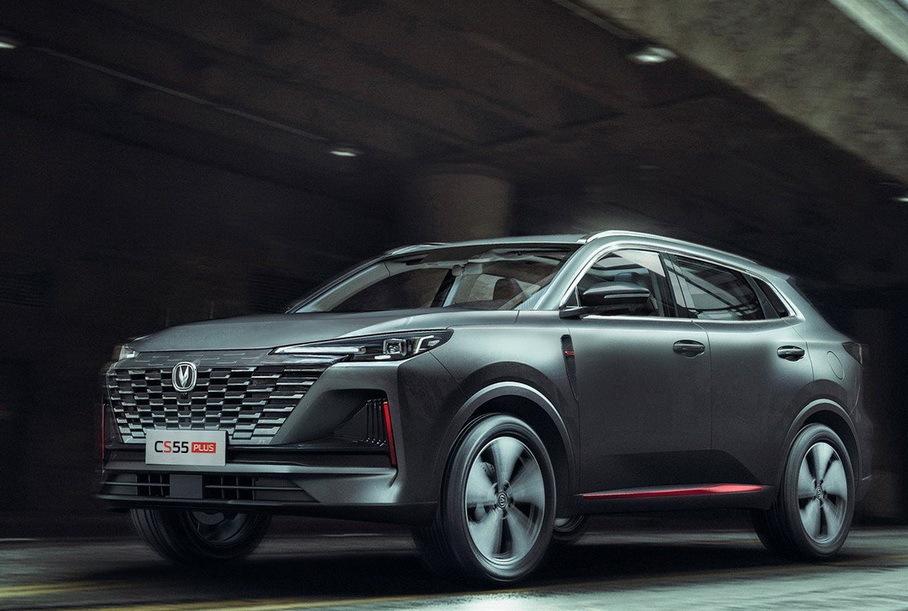 Changan привез в Казахстан два кроссовера, которых нет в России