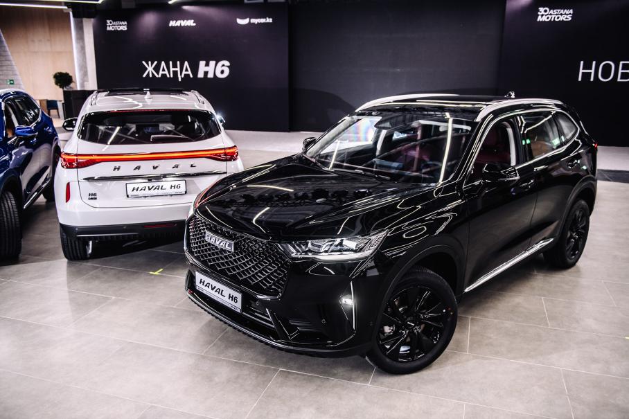 Казахский связной: главное о Haval H6, которого пока нет в России