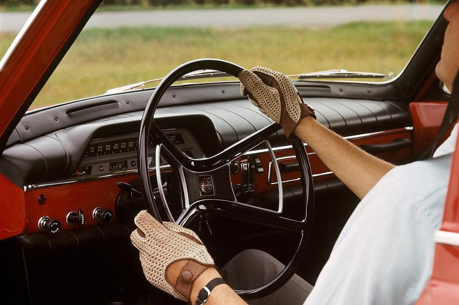 Volvo 122 S (Amazon)