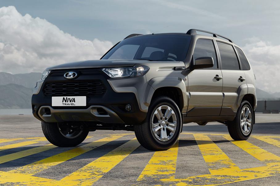 Lada Niva Travel