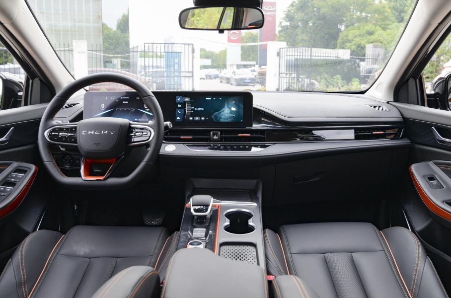 Интерьер Chery Arrizo 5 GT, autohome.com.cn