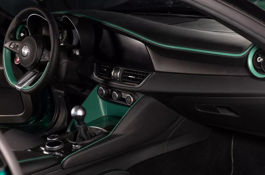 Интерьер Alfa Romeo Giulia SWB Zagato