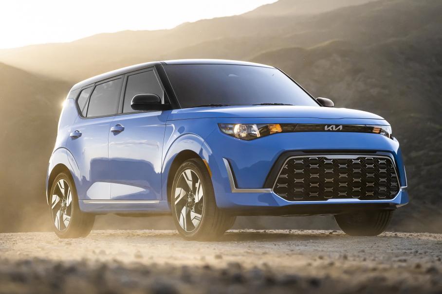 В Казахстане появился кроссовер Kia, не добравшийся до России