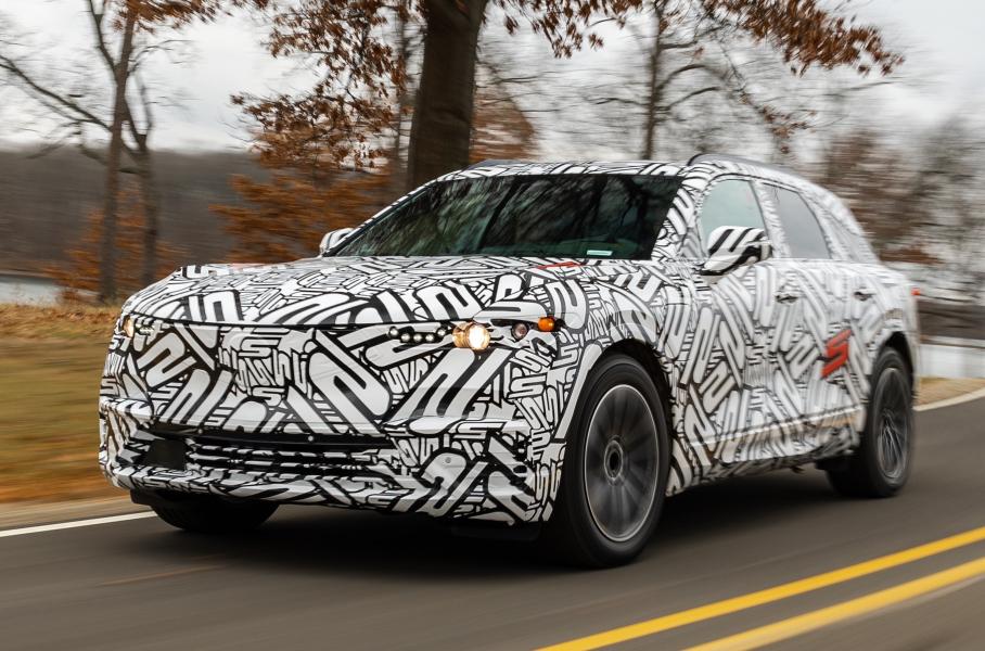 Acura показала первые фотографии нового ZDX