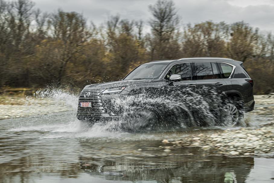 Итоги 2022 года: лучшие тест-драйвы Мотора