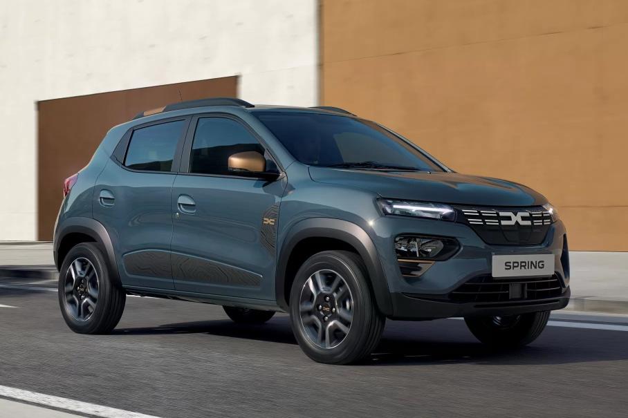 Дешевый электромобиль Dacia стал в полтора раза мощнее