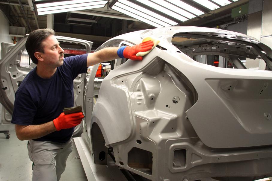 Ford готовится перейти на электрокары в Европе и сокращает 1000 сотрудников