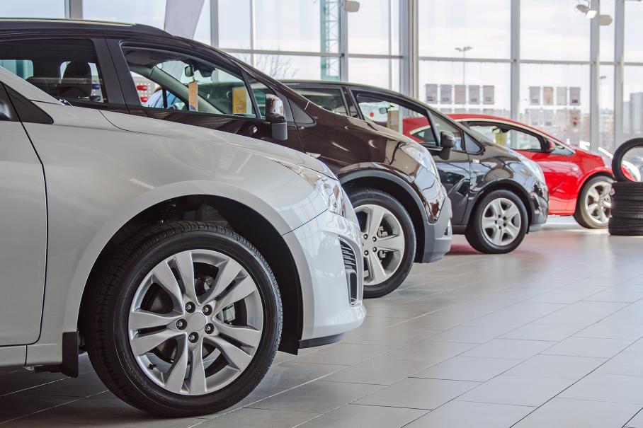 Стало известно, сколько россиян хотят продать автомобиль в 2023 году