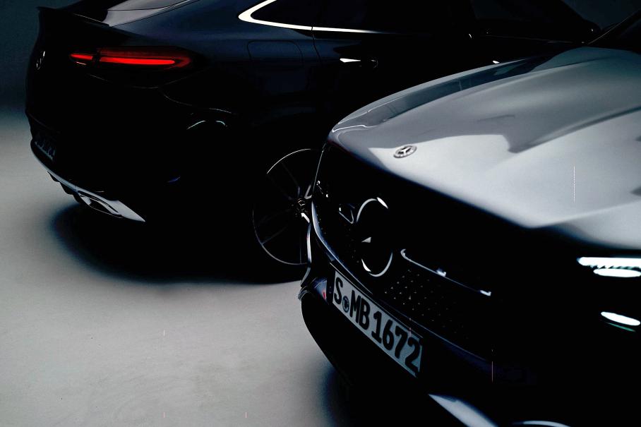 Mercedes-Benz частично рассекретил обновленные GLE и GLE Coupe