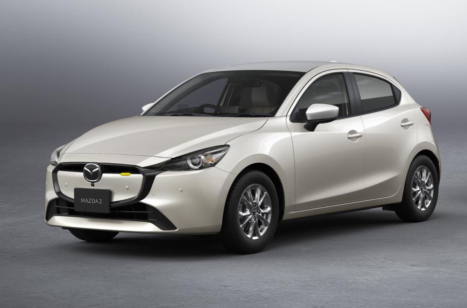 Представлена обновленная Mazda2