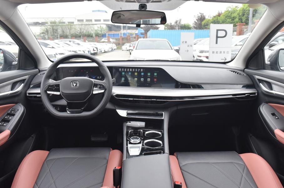 Changan привезет в Россию бюджетный седан с «атмосферником»