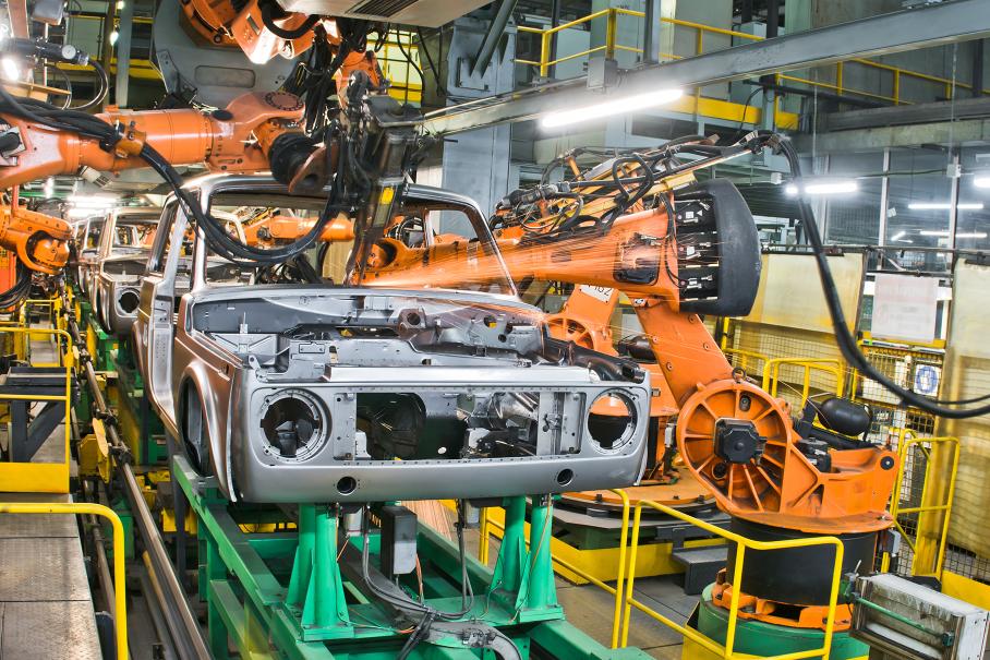 Минпромторг сократил поддержку автопрома в два раза — до 3 млрд рублей