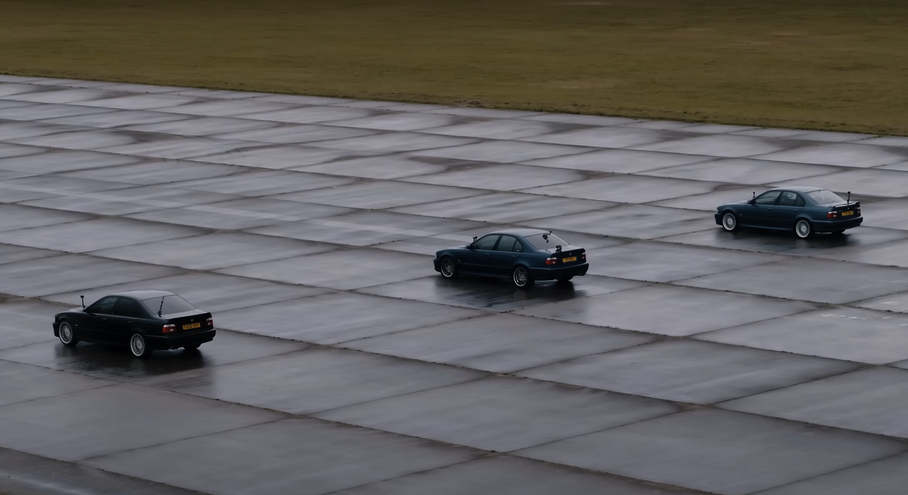 Видео: три «пятёрки» BMW поколения E39 сразились в гонке по прямой