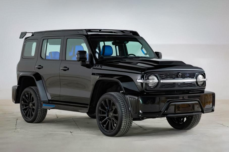 Tank 300 Cyber Knight