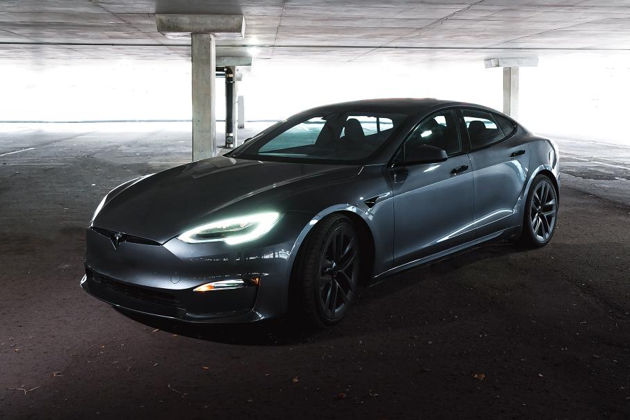 Tesla Model S Plaid