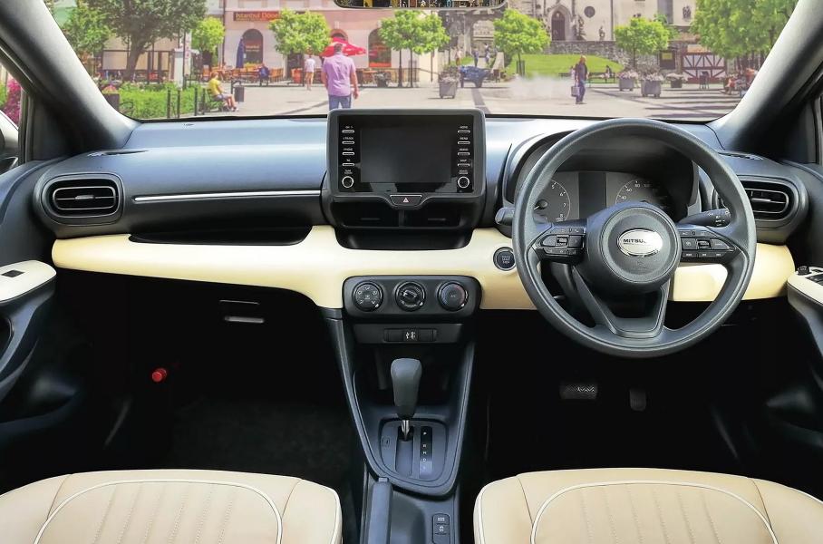 Бестселлер Mitsuoka сменил поколение, донора, тип кузова и имя