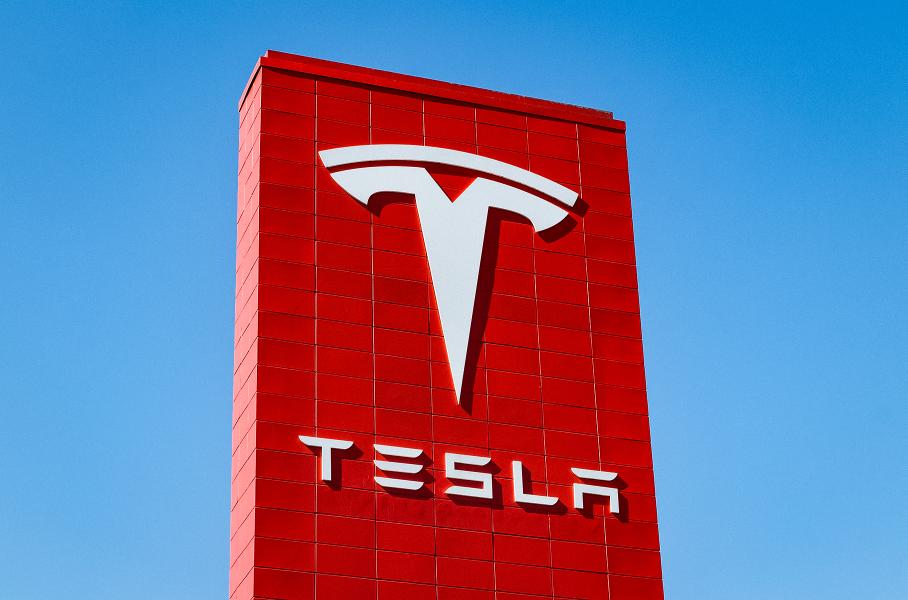 Tesla построит самую большую «Гигафабрику» за 5 миллиардов долларов