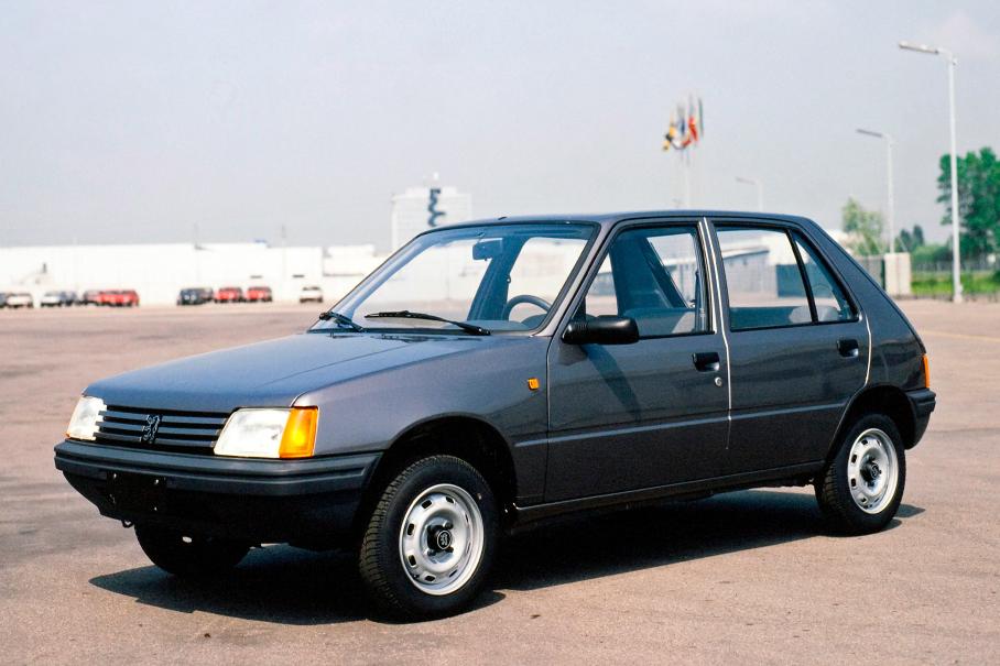 Cладкая французская булочка: 40 лет Peugeot 205