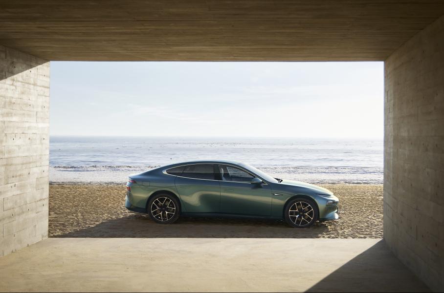 Обновленный электроседан XPeng P7 получил продвинутый «автопилот»