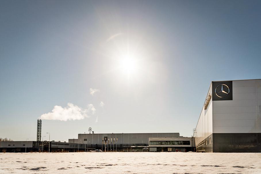 Завод Mercedes-Benz в России. Архивное фото.