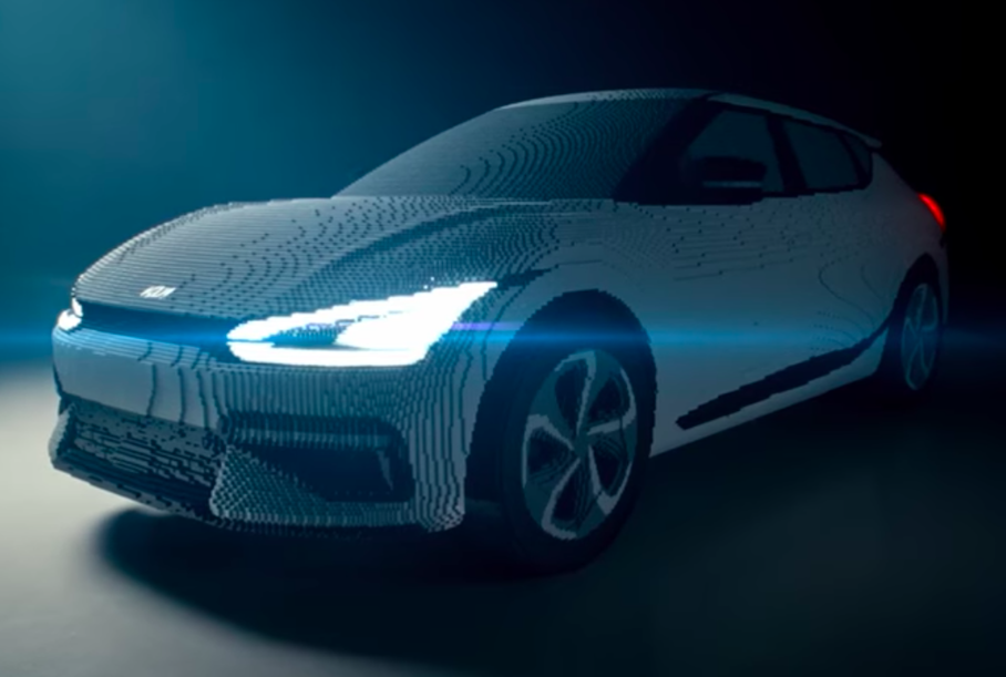 Видео: Kia EV6 построили в натуральную величину из кубиков Lego