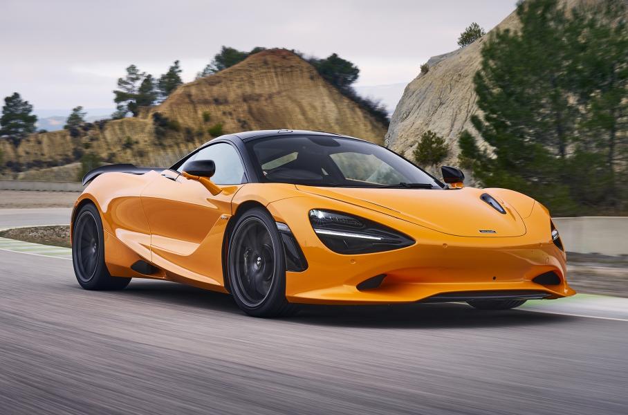 McLaren представил 750-сильного преемника суперкара 720S