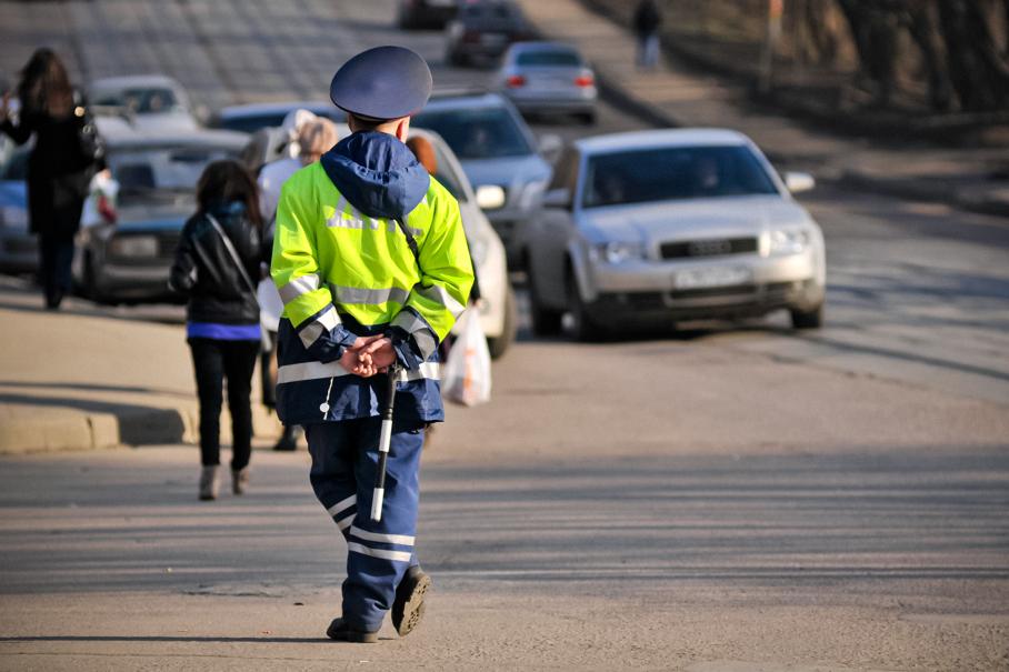 Россиян стали реже лишать прав за превышение скорости