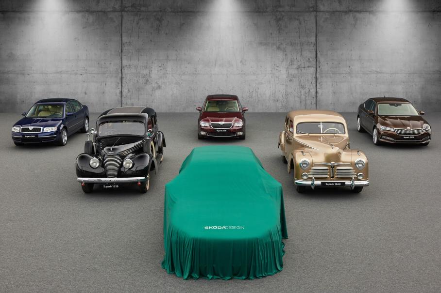 Skoda показала на видео Superb четвертого поколения
