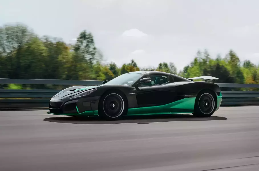 23 рекорда гиперкара Rimac, новая Toyota Tacoma и обновлённый Genesis G70: главное за неделю