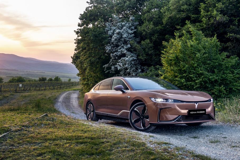 Свет в конце: экспресс-тест седана Voyah Passion