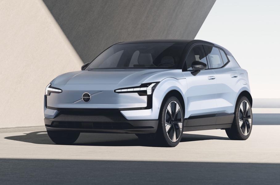 Показан Volvo EX30: почти 500 км хода и версия Cross Country