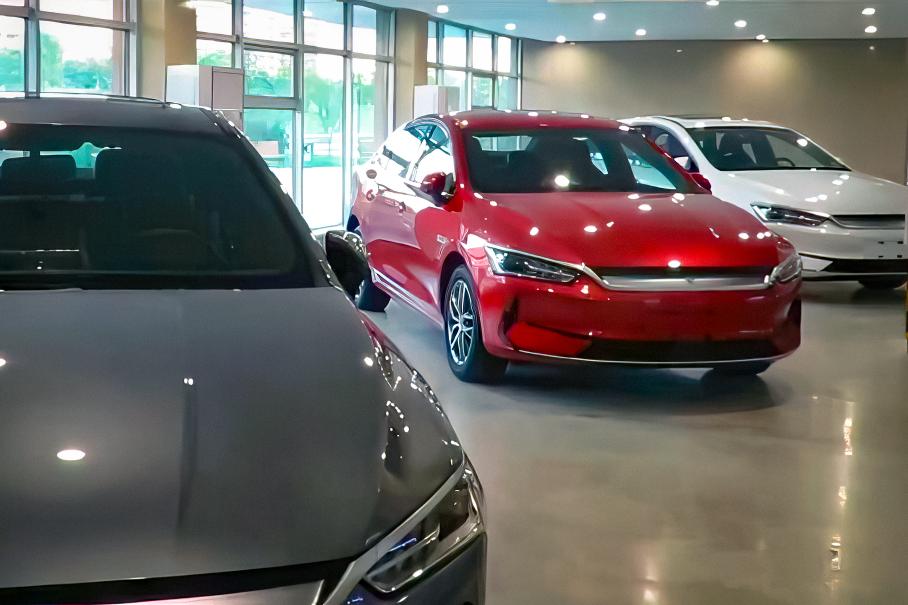 В Северной Корее появились китайские автомобили BYD