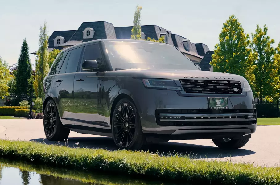 Новый Range Rover превратили в роскошный броневик