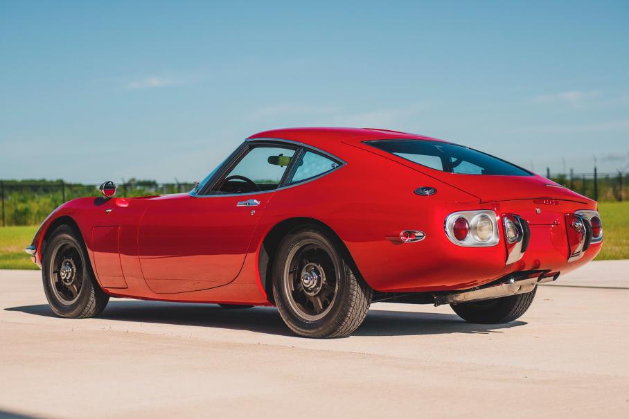 Самый дорогой автомобиль Японии: история Toyota 2000GT
