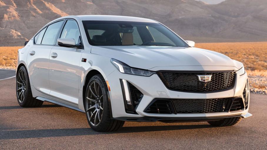 Представлен самый быстрый в мире премиальный суперседан