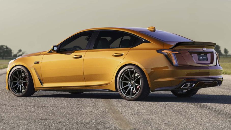 Представлен самый быстрый в мире премиальный суперседан