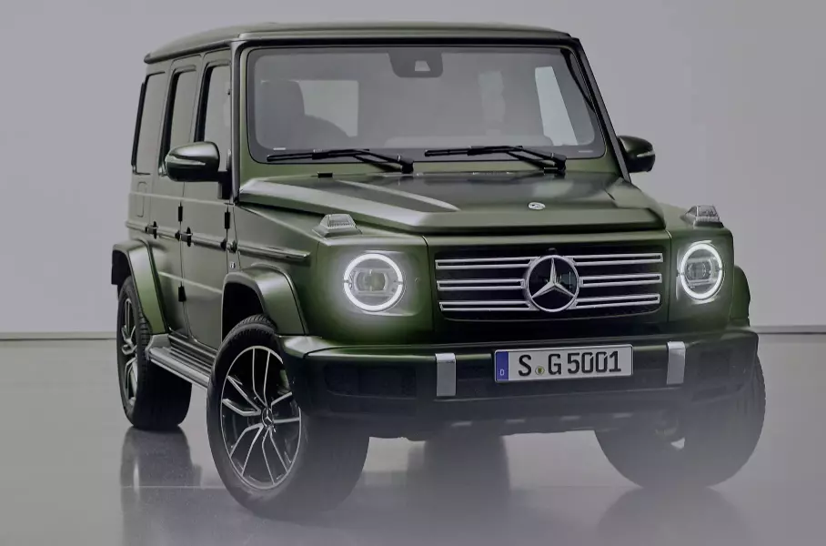800-сильный пикап Brabus с тремя осями, самый быстрый в мире седан и новый супергибрид Ferrari: главное за неделю