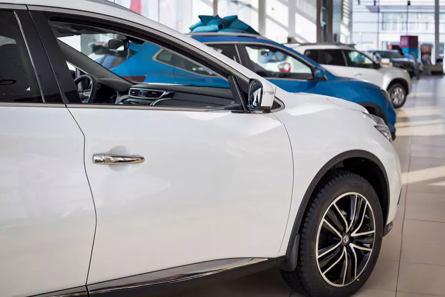 Сколько автомобилей поставляют в Россию по параллельному импорту