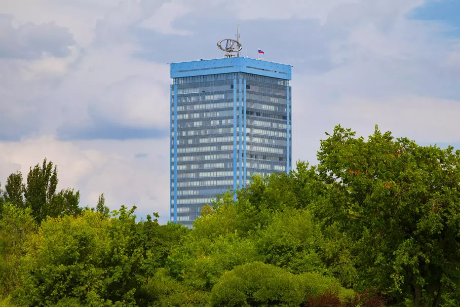 АвтоВАЗ назвал «бредом» осеннее повышение цен на автомобили