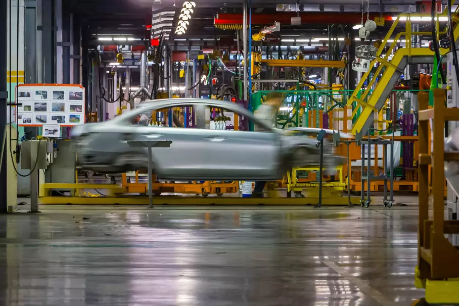 Автопром признали самой убыточной отраслью в России