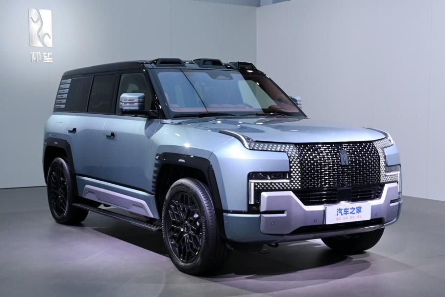 BYD начал продажи 1200-сильного внедорожника с выдающейся проходимостью