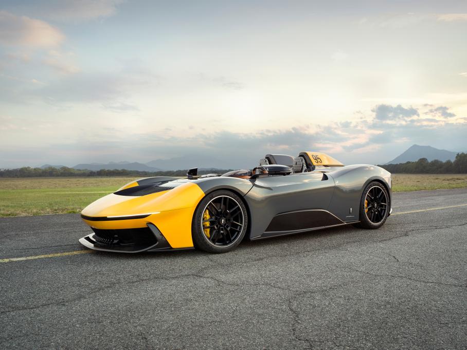 Гиперкар Pininfarina Battista превратили в мощный спидстер B95