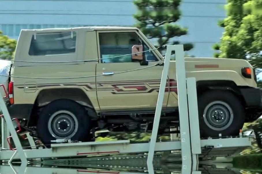 Обновленный Land Cruiser 70: короткобазная бензиновая версия