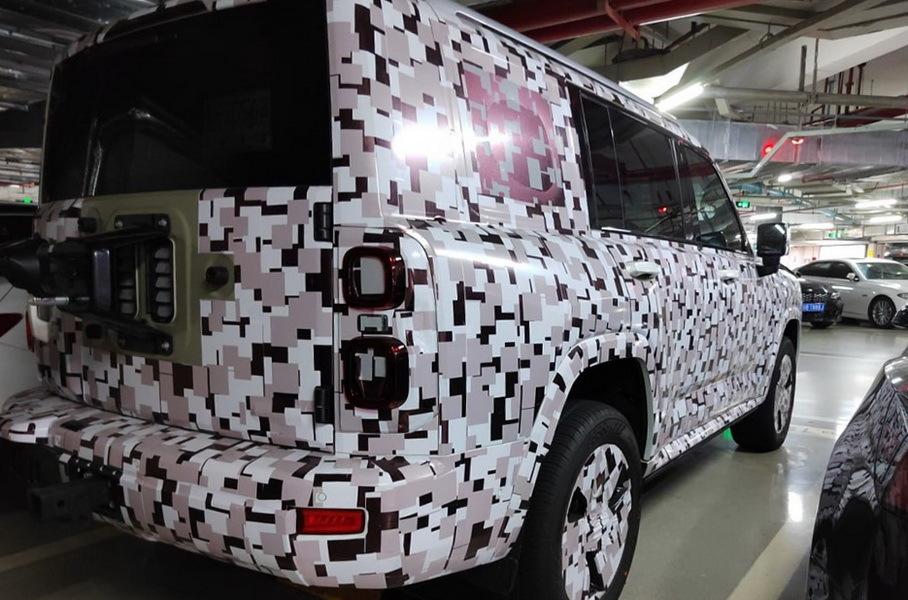 Новый Haval H9: фотографии салона и кузова в легком камуфляже