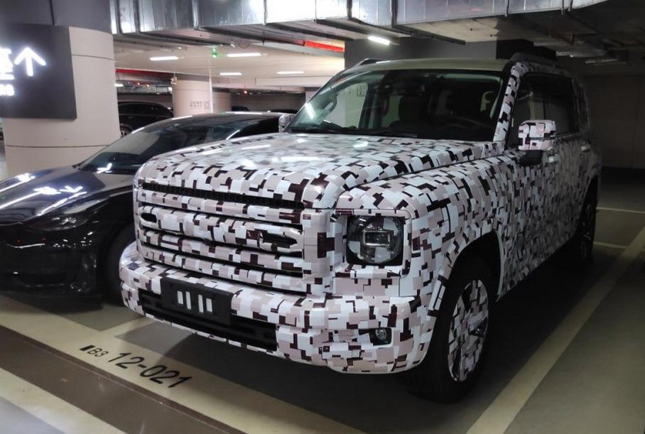 Новый Haval H9: фотографии салона и кузова в легком камуфляже