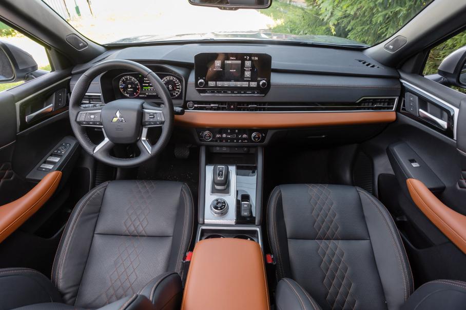 Тест Mitsubishi Outlander. Когда аллергия на китайцев