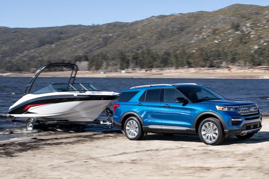 Ford лишил Explorer самой экономичной версии: вот почему